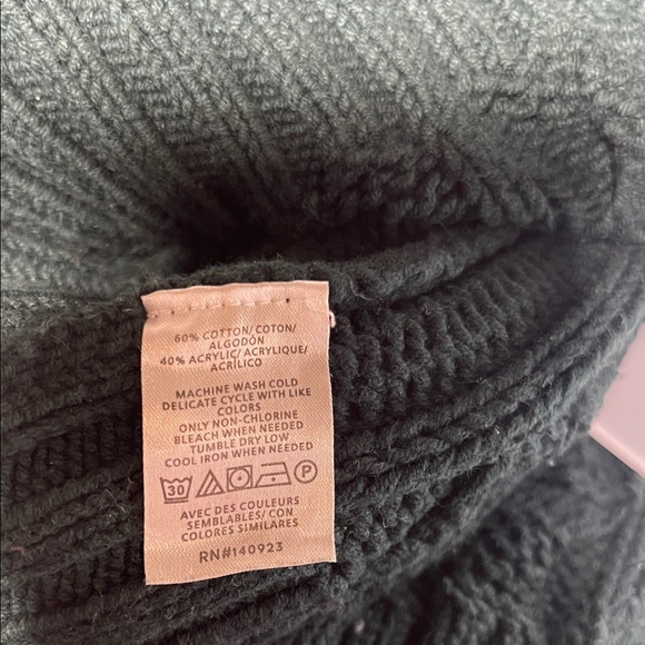 LOFT V-Neck Cable Knit Sweater - Deep Green - Picture 3 of 9